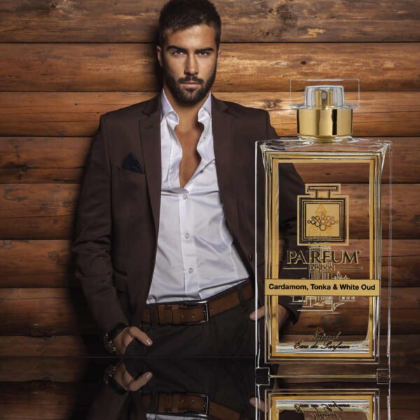 Eau-de-Parfum-Person-Reflection-Cardamom-Tonka-White-Oud-Man-1-1.jpg Eau-de-Parfum-Person-Reflection-Cardamom-Tonka-White-Oud-Man-1-1.jpg