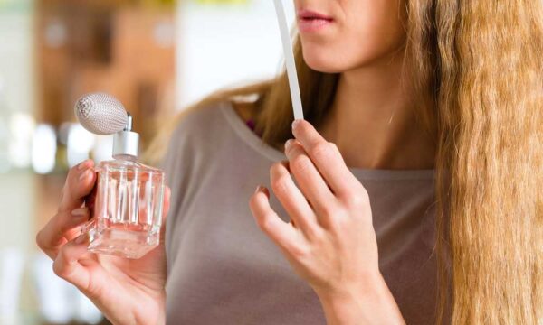 How-To-Evaluate-Sample-Test-Try-Perfume-17.jpg How-To-Evaluate-Sample-Test-Try-Perfume-17.jpg