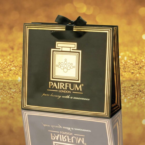 Pairfum-Gold-Black-Luxury-Carrier-Bag-Gift-Classic-Grain.jpg Pairfum-Gold-Black-Luxury-Carrier-Bag-Gift-Classic-Grain.jpg