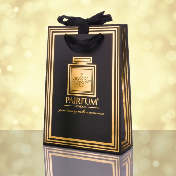 Pairfum-Gold-Black-Luxury-Carrier-Bag-Gift-Small-Light.jpg Pairfum-Gold-Black-Luxury-Carrier-Bag-Gift-Small-Light.jpg